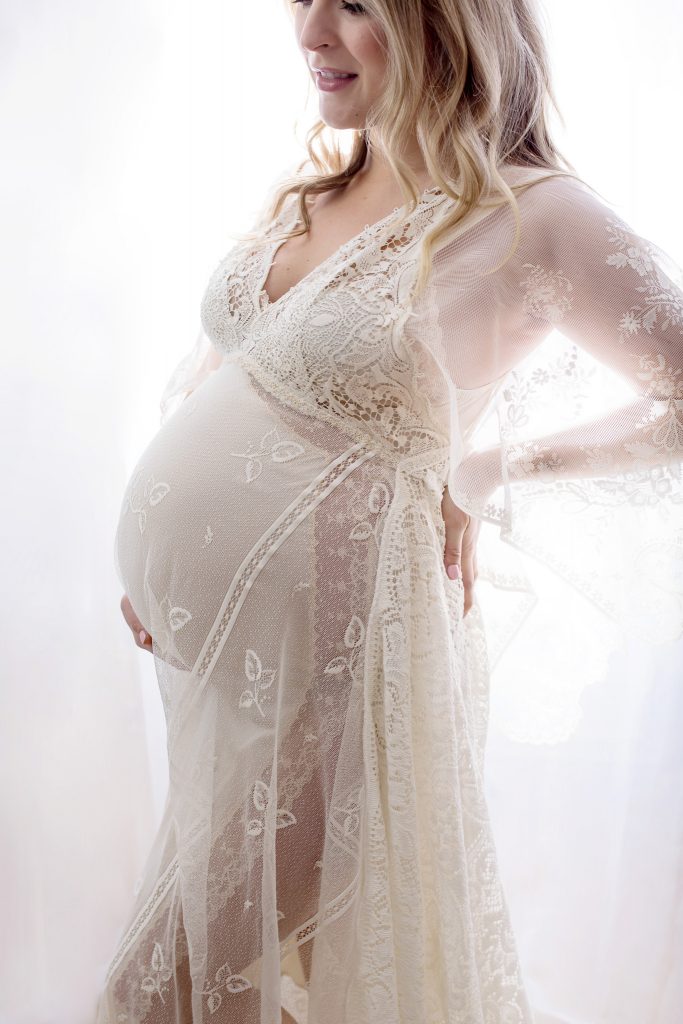 bella boudoir photography studio maternity